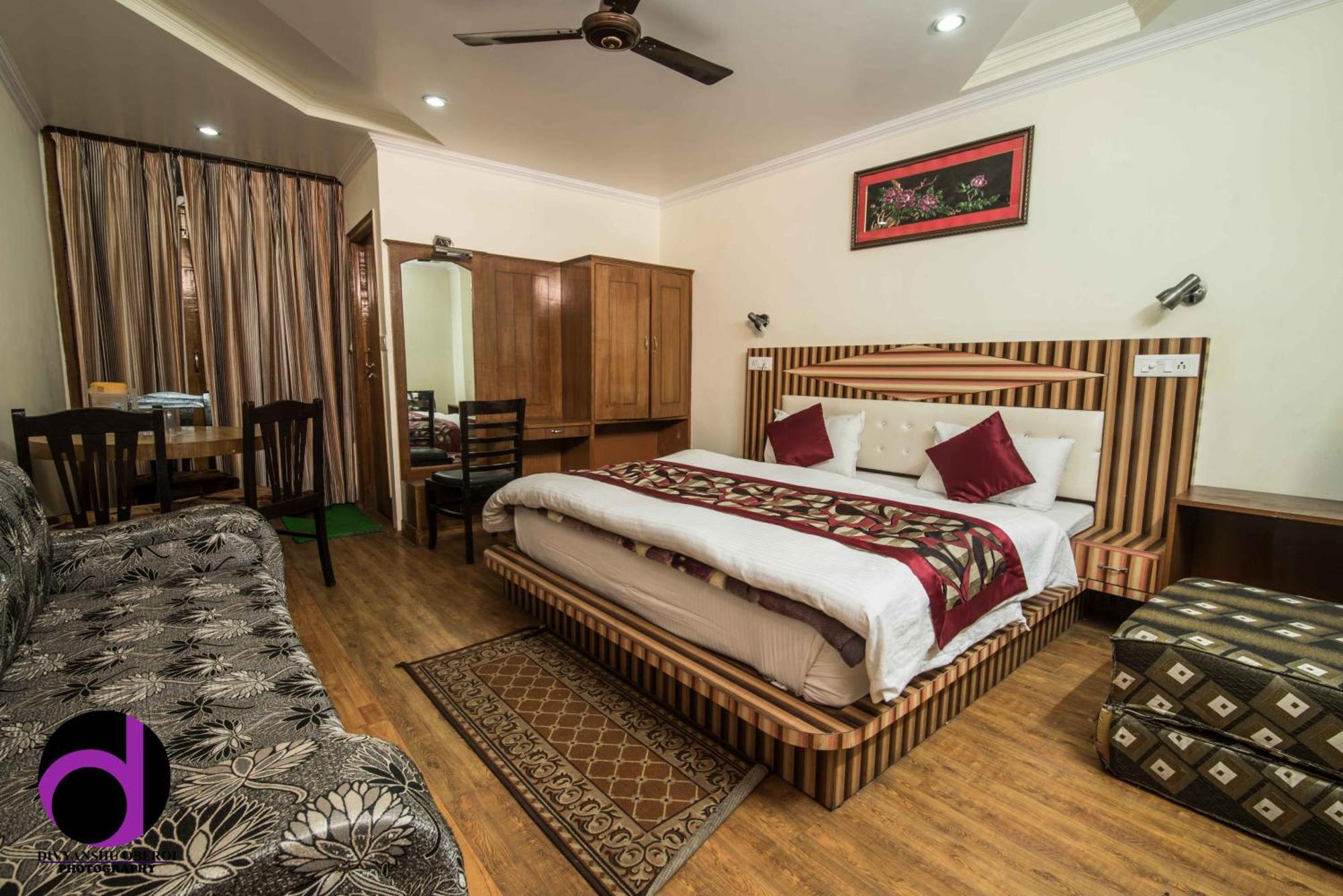 Moon Hotel Mallital, Near Nainital High Court Exterior foto